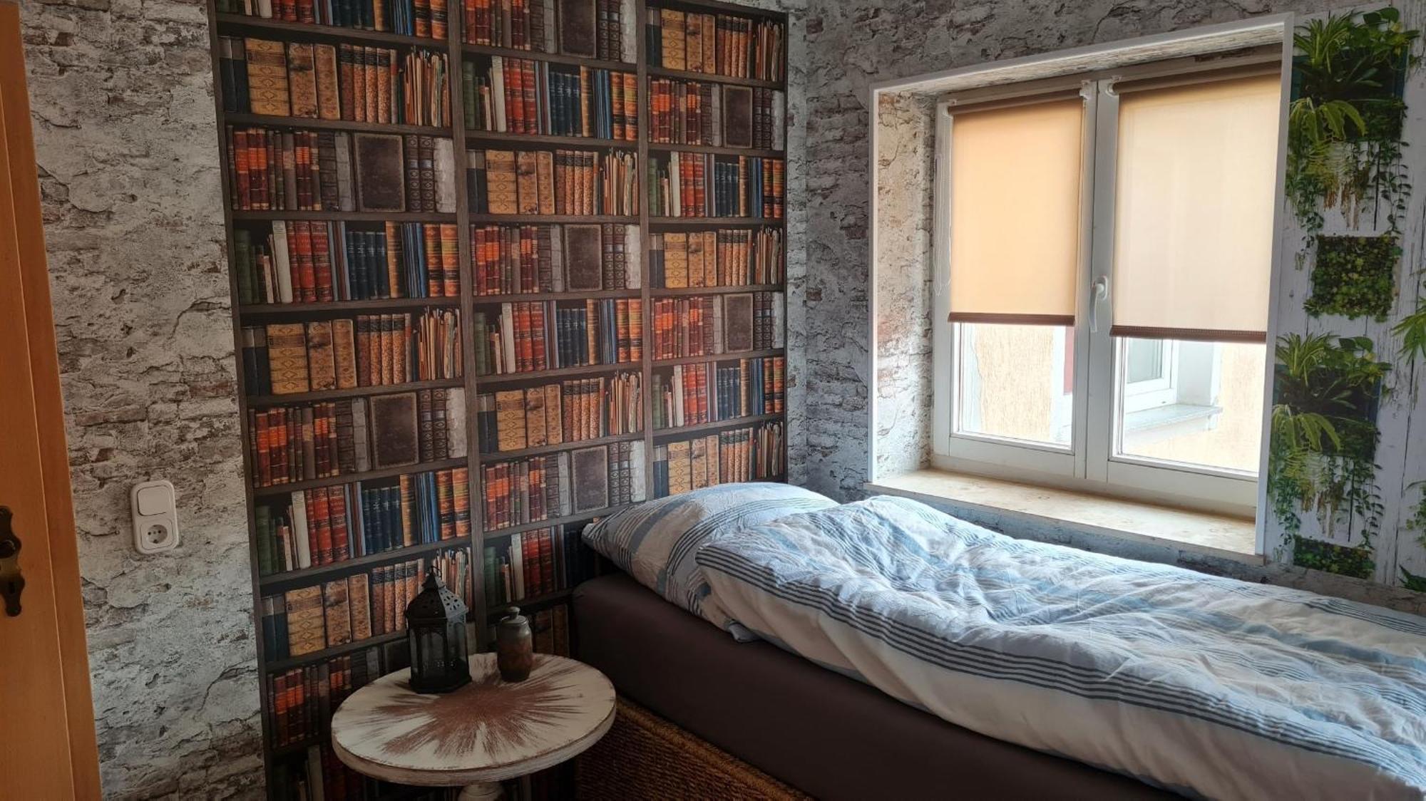 Ferienwohnung Mit Individueller Ausstattung - Jedes Zimmer Ist Anders Erfurt Exterior foto