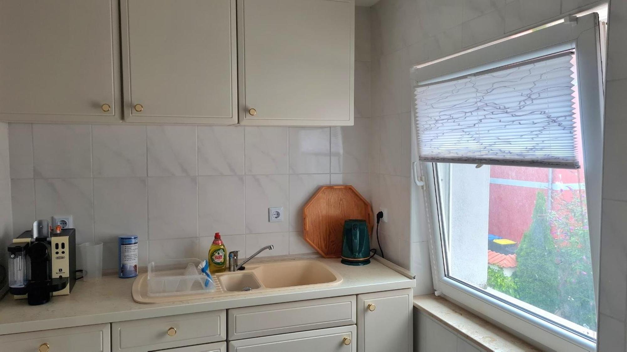 Ferienwohnung Mit Individueller Ausstattung - Jedes Zimmer Ist Anders Erfurt Exterior foto