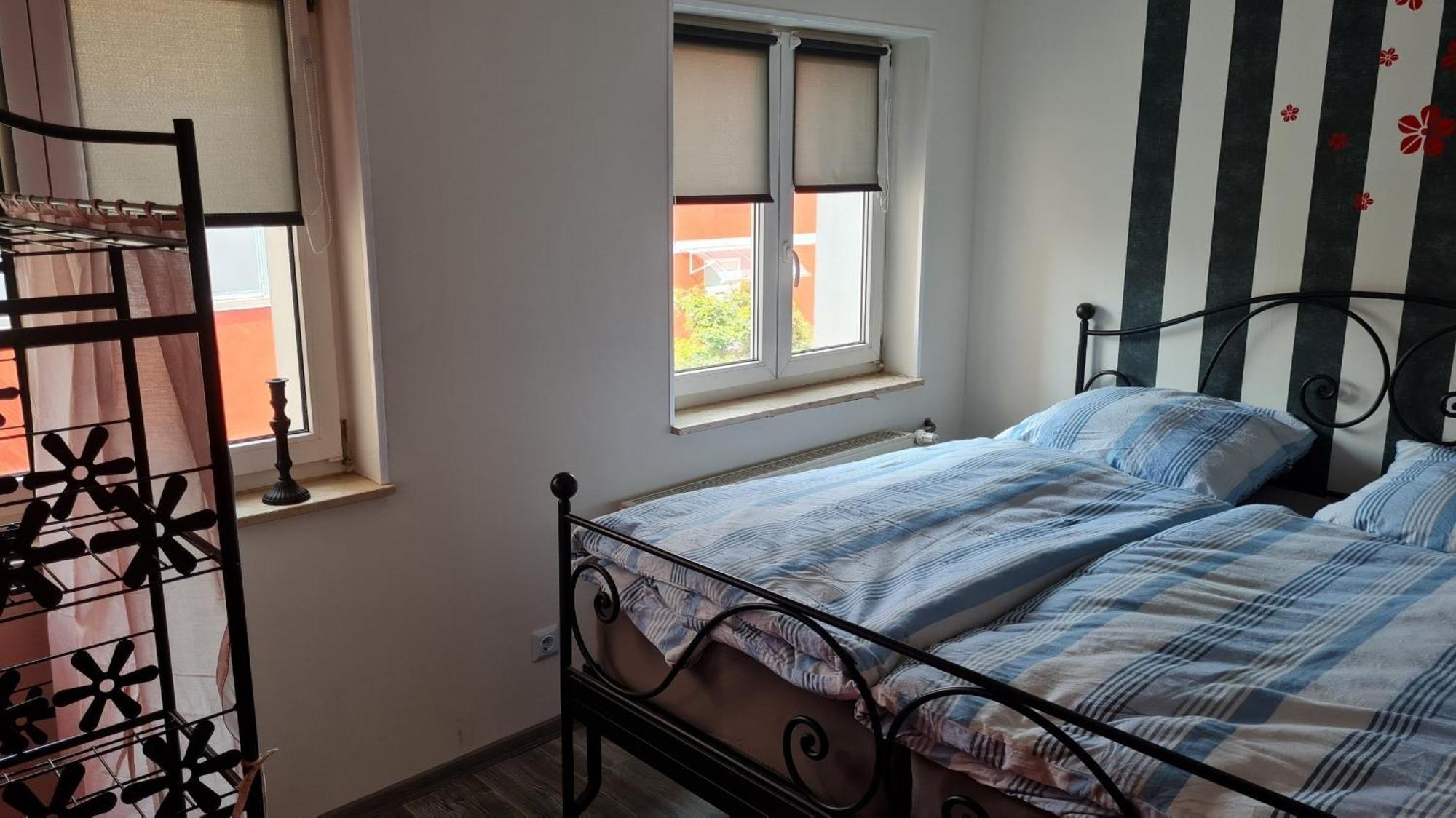 Ferienwohnung Mit Individueller Ausstattung - Jedes Zimmer Ist Anders Erfurt Exterior foto